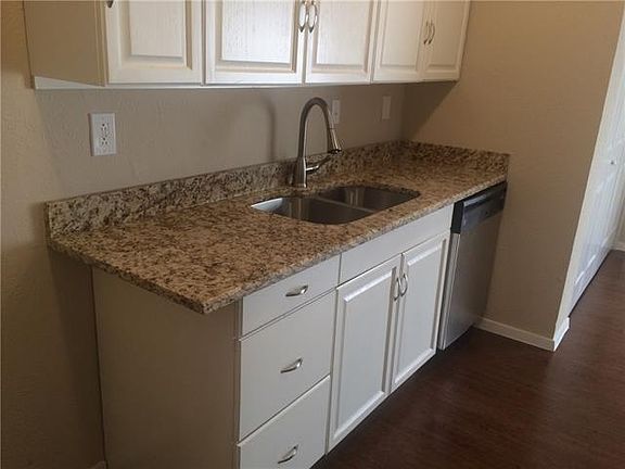 5th image of 6904 Newcastle Pl