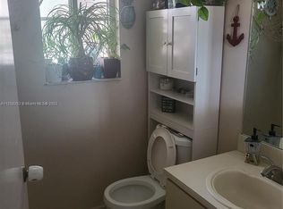 8688 SW 158th Pl, Miami, FL 33193