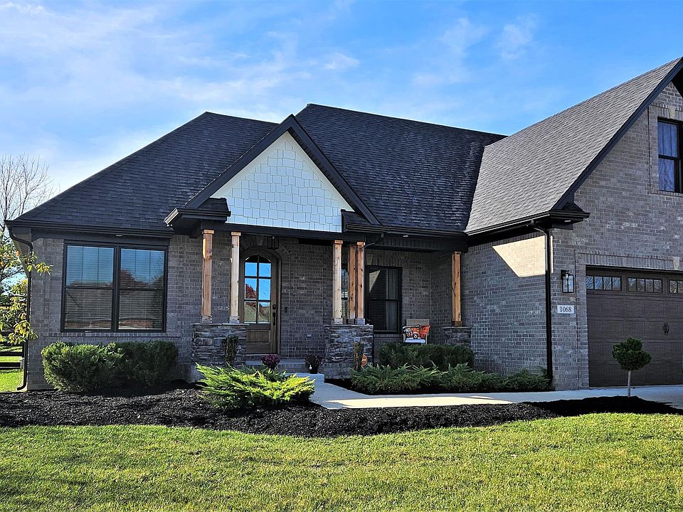 1st image of 1068 Bay Colony Dr