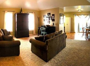 4409 Spring Bay Ct, Louisville, KY 40241