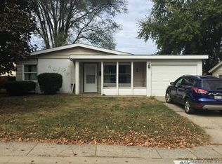 49 Nottingham Rd, Springfield, IL 62704