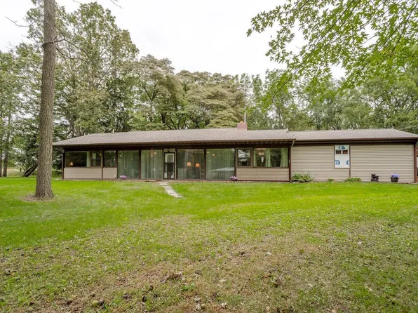 2970 W Bunkum Rd, Rensselaer, IN 47978