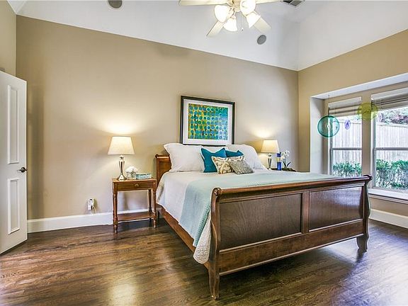 3rd image of 2709 Prestonwood Dr