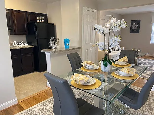 Dining Room Area