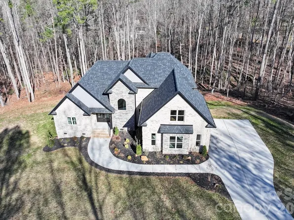 4161 Mineral Ln, Lincolnton, NC 28092