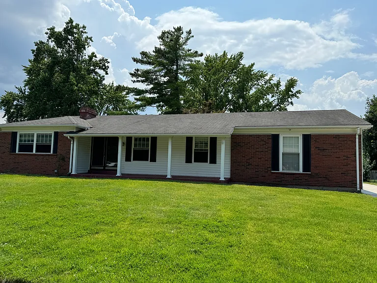 1617 Somerset Shire Dr — Photo 2