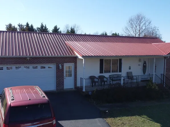 551 Fairview Cir, Winchester, TN 37398