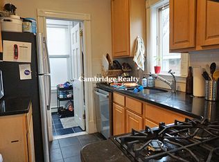 335 Beacon St #2T, Somerville, MA 02143