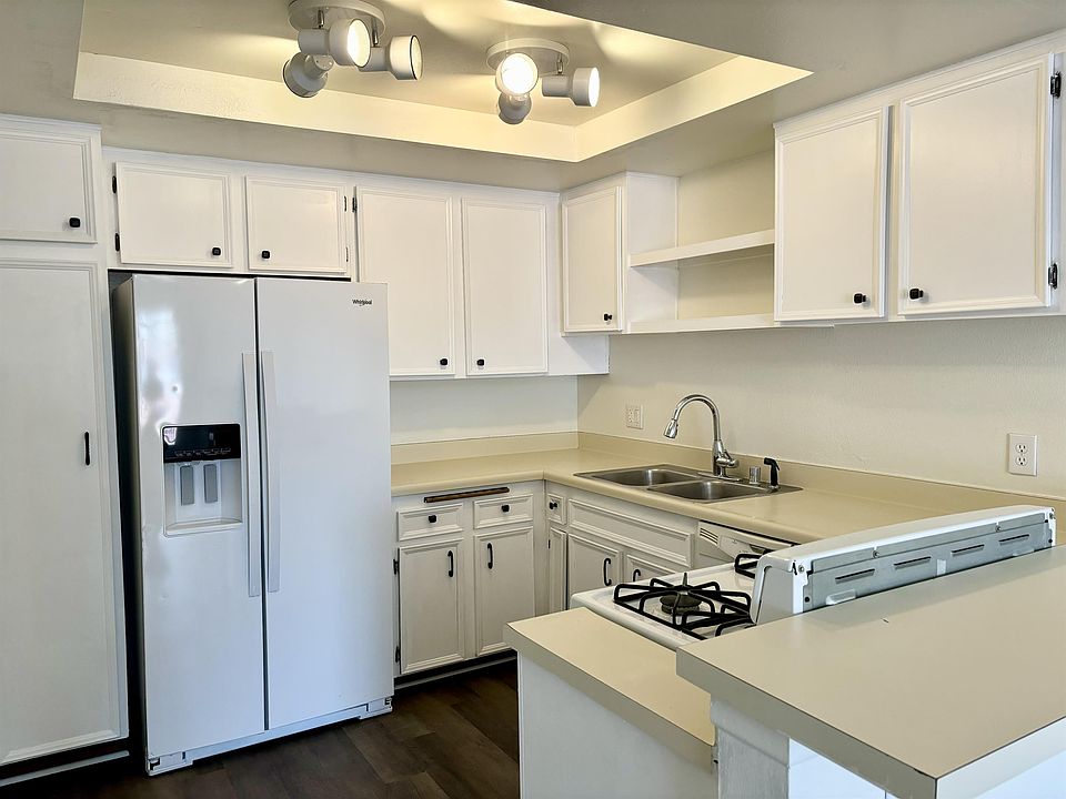 1st image of 9885 Caspi Gardens Dr #8-1