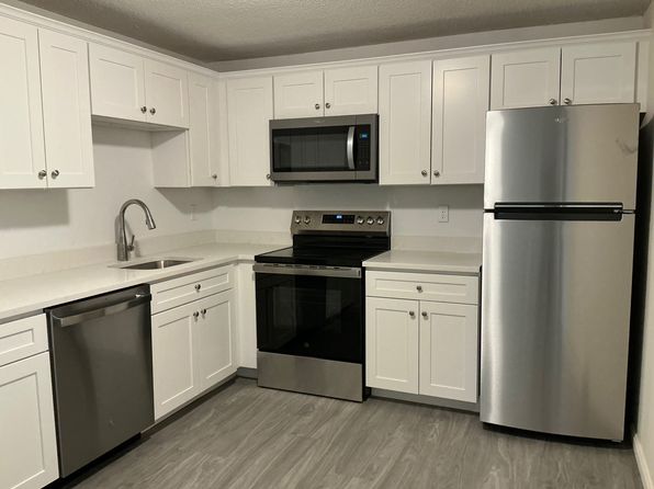 121 North St APT 18