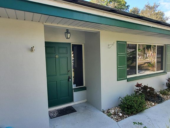3rd image of 1060 Kenwood Dr
