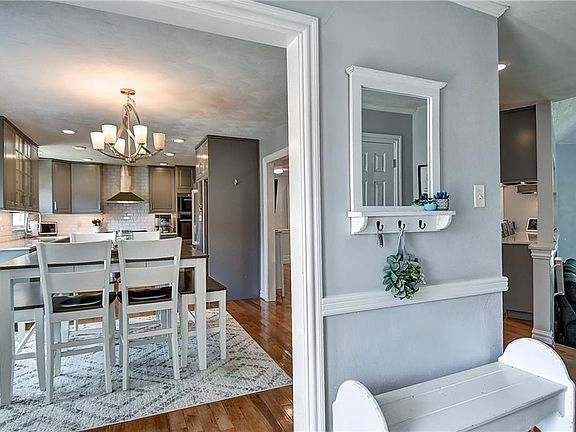 5th image of 1537 Waterway Cir