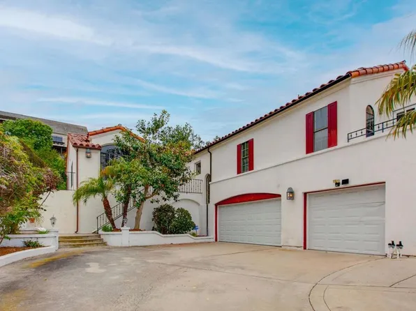 3511 Celinda Dr, Carlsbad, CA 92008