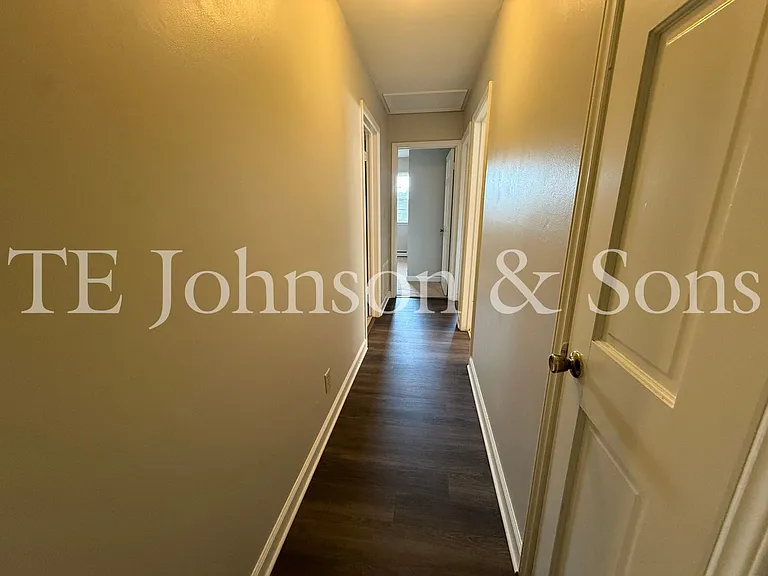 2722 Winslow Ln — Photo 42