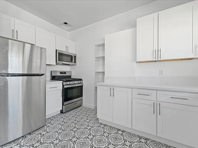 3212 Hamilton Way #1 — Photo 11