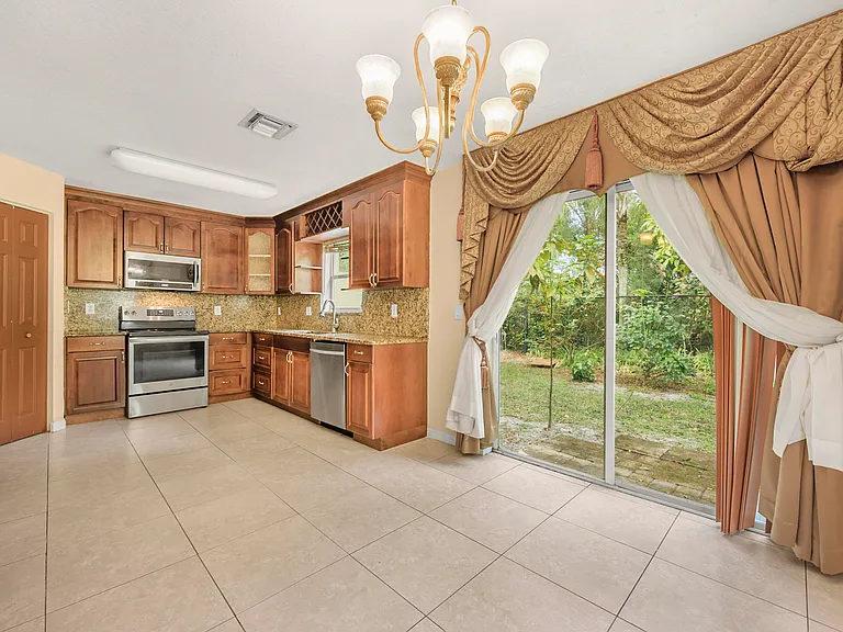 929 Imperial Lake Rd — Photo 6