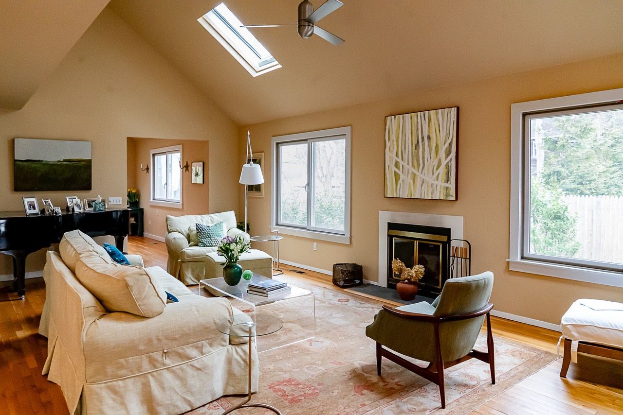  lovely living room