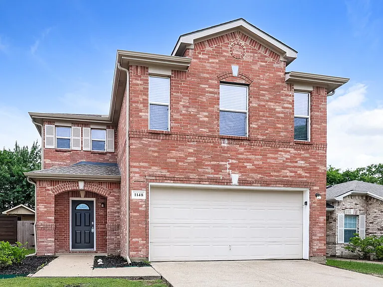 1148 Tomahawk Dr — Photo 1