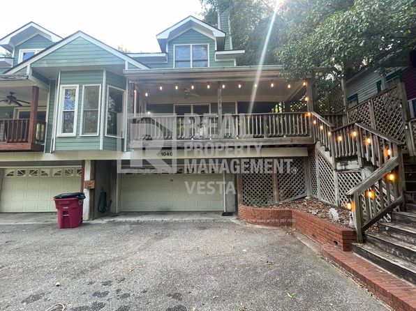1040 Walnut St