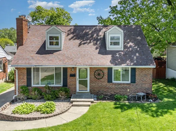 134 W Crest Dr, Cincinnati, OH 45215