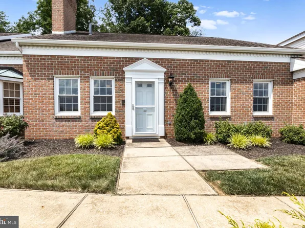 1636 Wyntre Brooke Dr Unit 5D, York, PA 17403