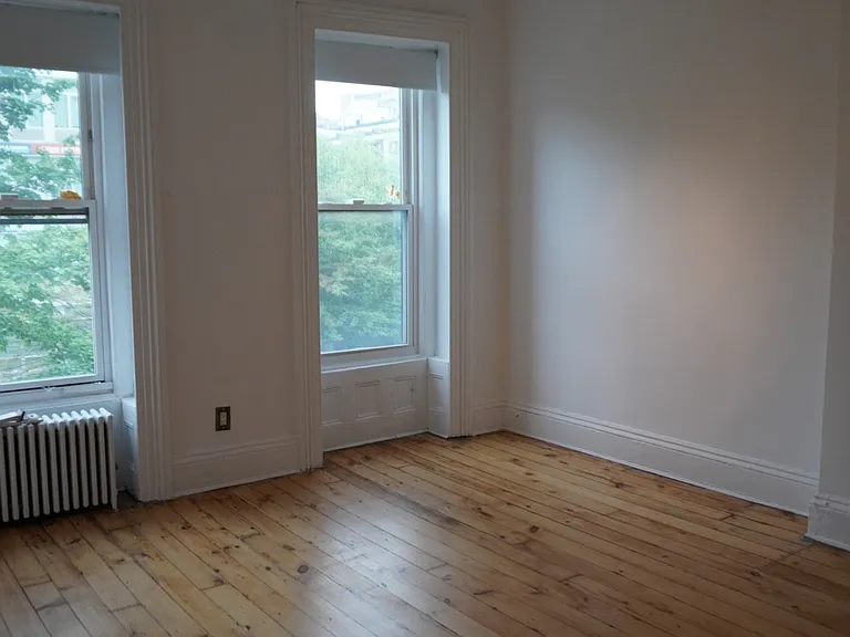 160 Washington Ave #2 — Photo 16