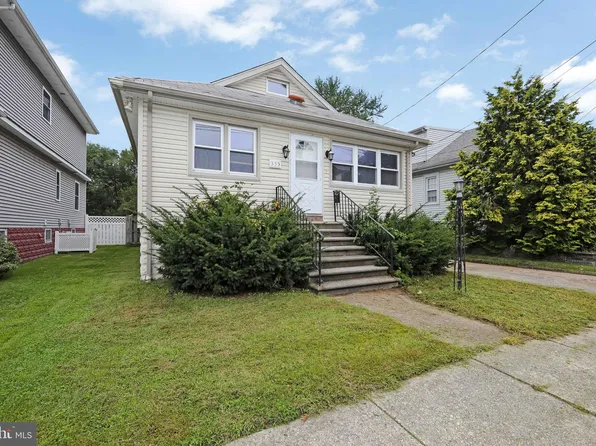 335 Walnut Ave, Gloucester City, NJ 08030