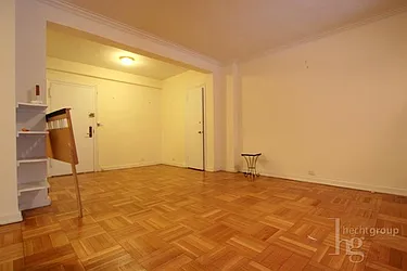 Rented by Hecht Group