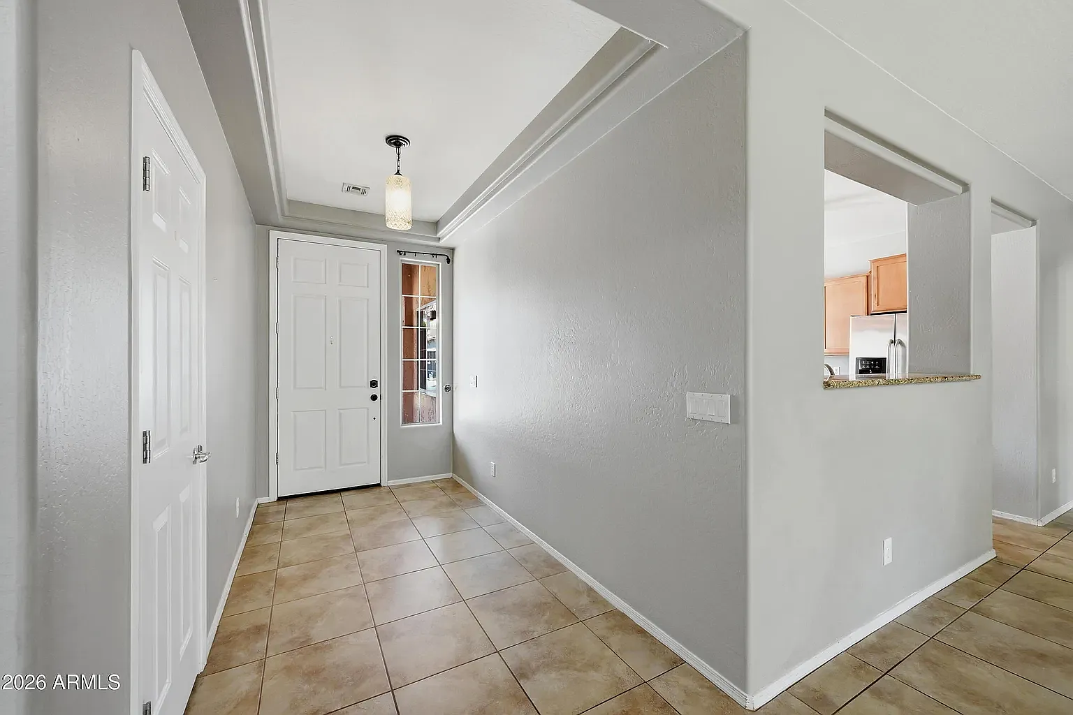 3 bed, 1723 sqft, $2,700 — Photo 4
