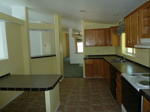 5th image of 24107 44th Avenue Ct E