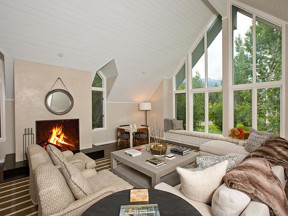 4th image of 2900 N Teton Pines Dr