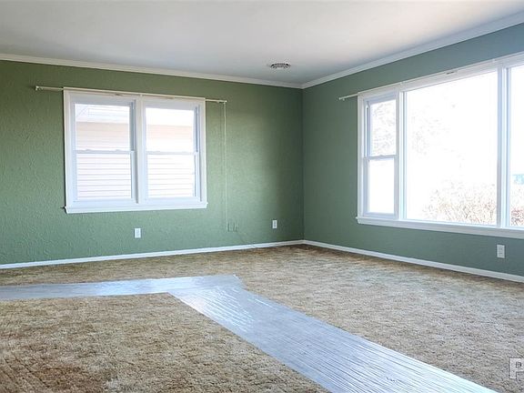 2nd image of 207 N Dixon St