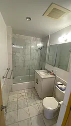 Rented by R New York