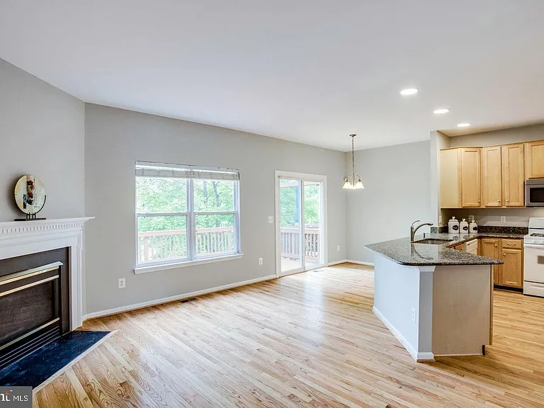 12476 Casbeer Dr — Photo 15