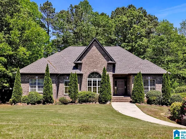 104 Rolling Rock Trl, Chelsea, AL 35043