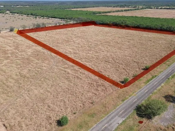 3232 Fm 1590, Quemado, TX 78877