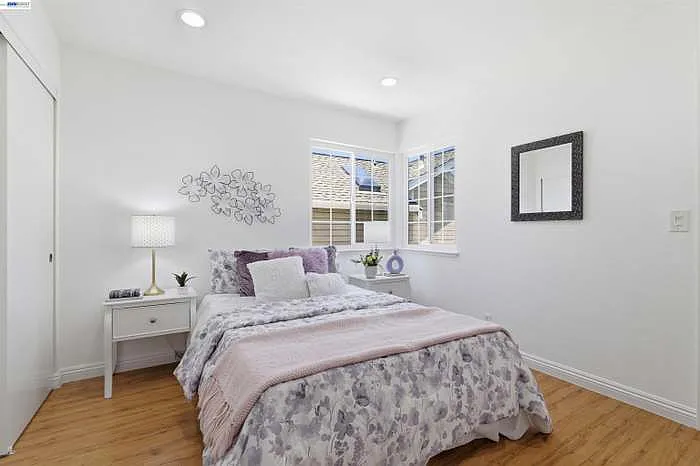 34561 Winslow Ter — Photo 26