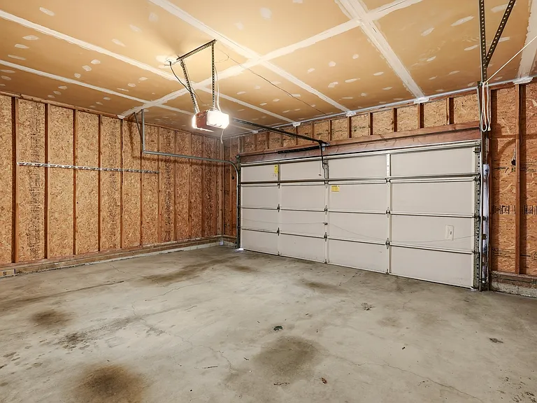 8823 N Pamela St — Photo 22