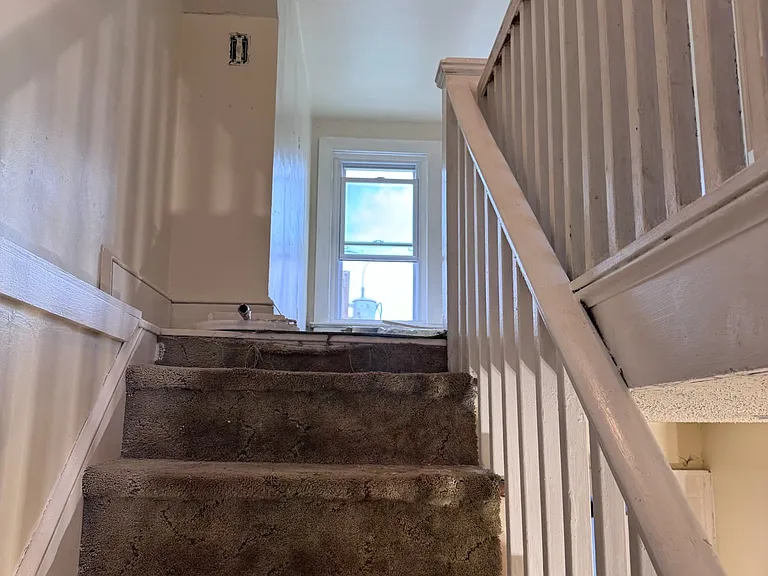 1327 Argus Rd — Photo 8