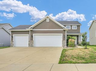 5008 Emmas Way, Champaign, IL