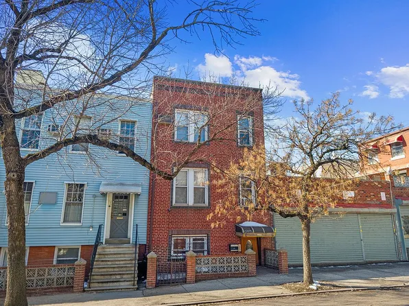 247 Leonard St #2, Brooklyn, NY 11211