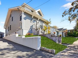 32 Wingra Ave, Rutherford, NJ 07070
