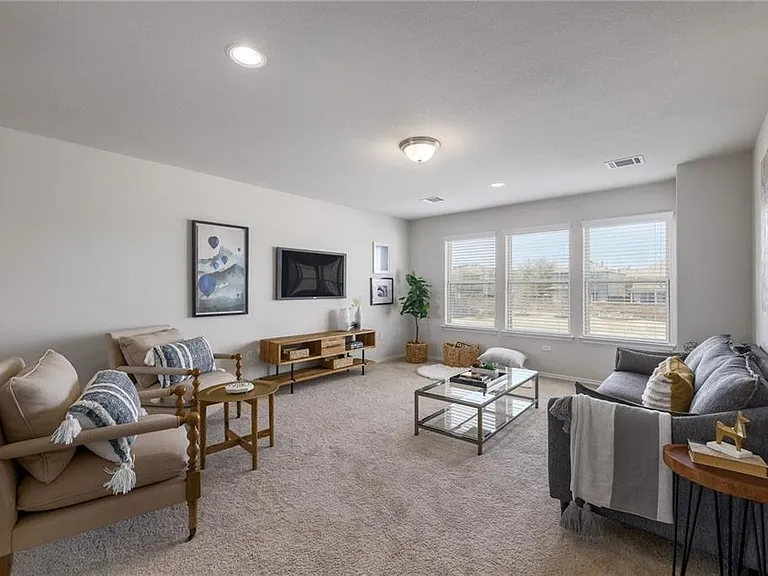 14004 Osmarea Dr — Photo 16