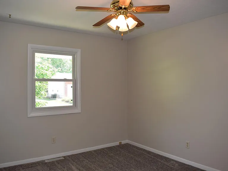 2609 Hall Ct — Photo 27