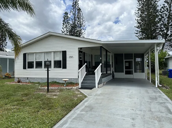 2302 Kelly Dr #2302, Sebastian, FL 32958