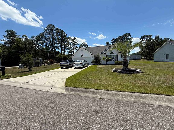 2nd image of 401 Carolina Woods Dr.