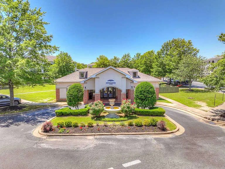 Parham Pointe — Photo 10