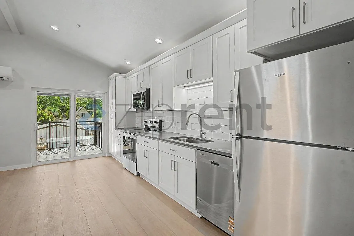 Arnold Resubdivision — Photo 1