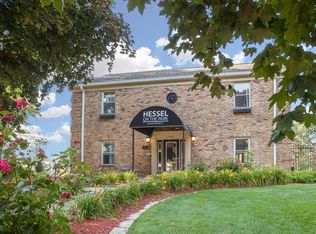 1803 Valley Rd APT A, Champaign, IL 61820