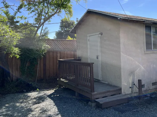 934 Clark St APT B, Santa Rosa, CA 95404